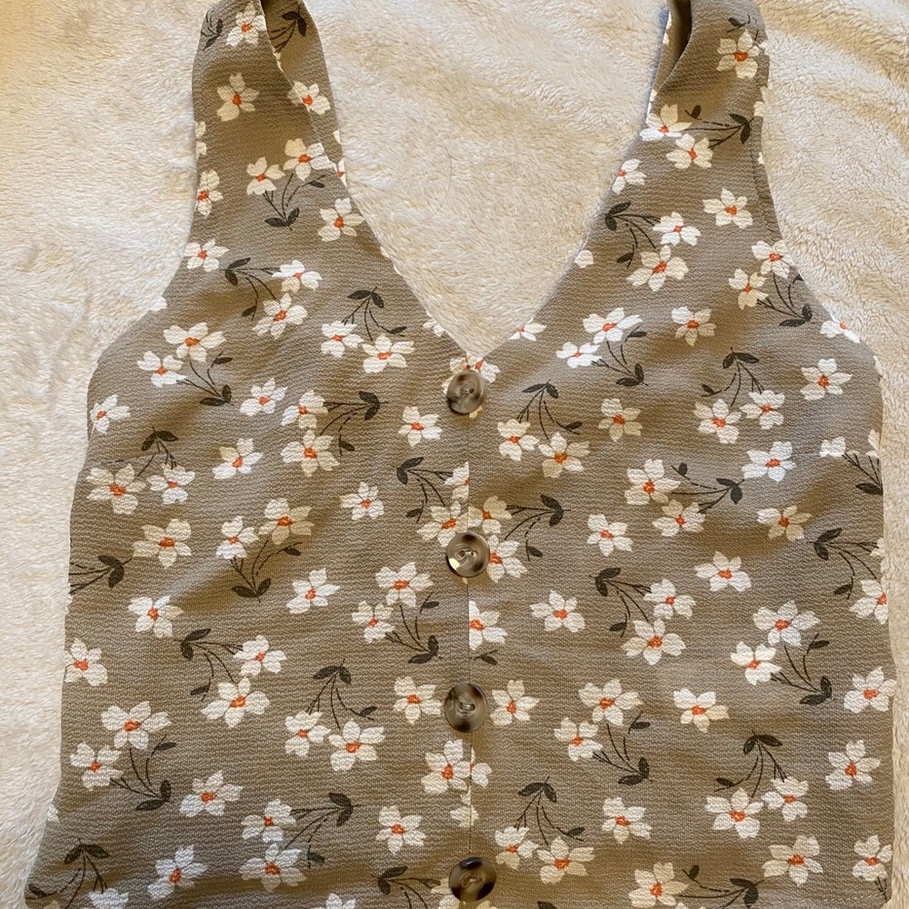 Floral tank